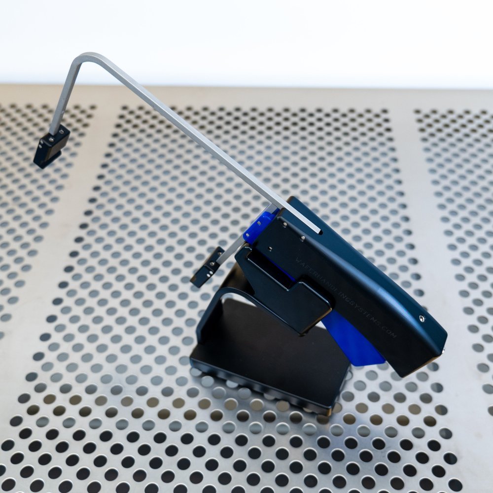 Mask pick - horizontal grip (WHS-L2) 6x6x.0.250 Photomasks and Reticles Mask pick - horizontal grip (WHS-L2) 6x6x.0.250 Photomasks and Reticles